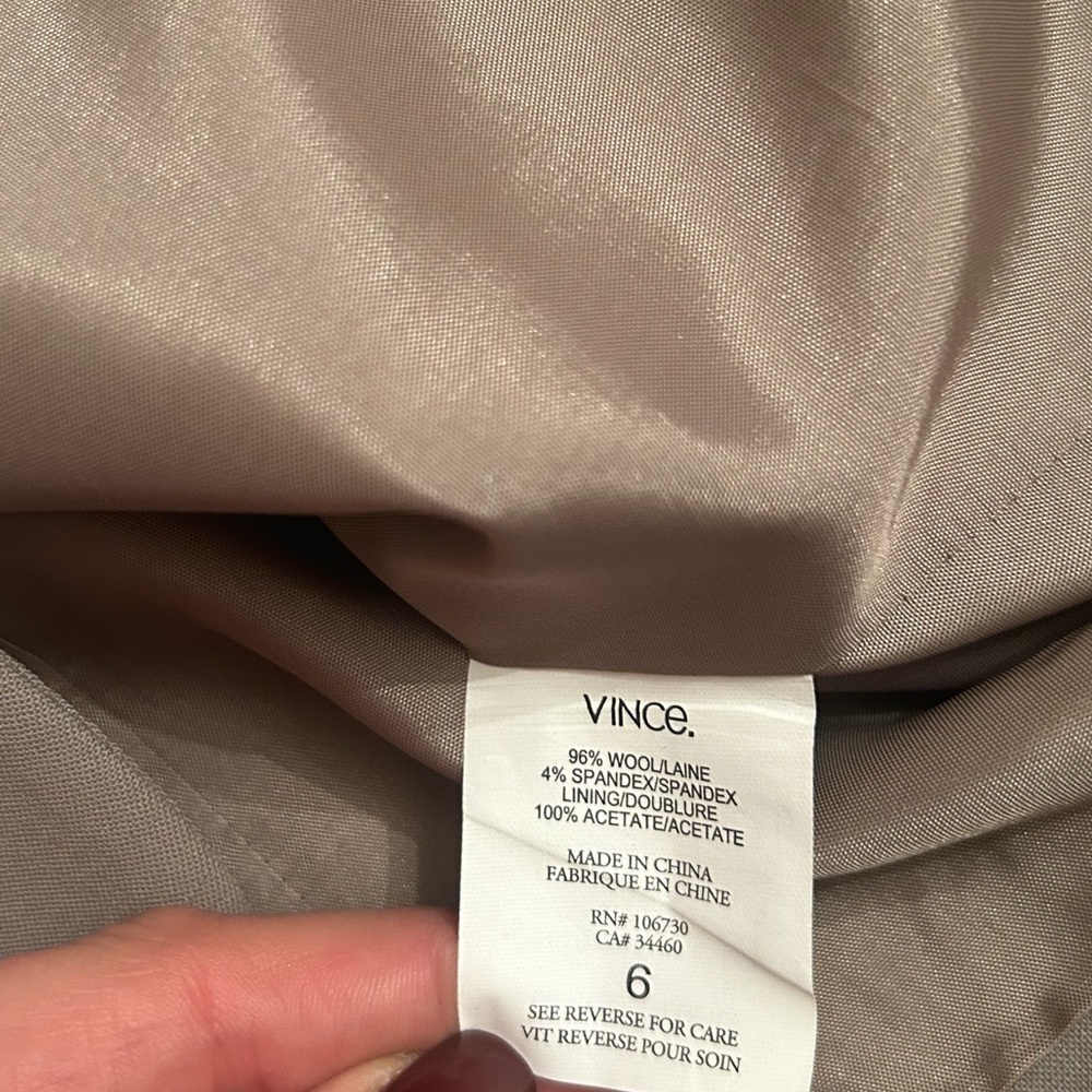 NWT- Vince Taupe 2 Button Classic Blazer - Picture 8 of 8
